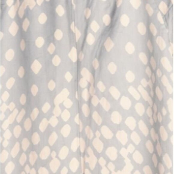 Banana Republic Grey Silk Dress w/Geometric Print Size 4 - Picture 3 of 3